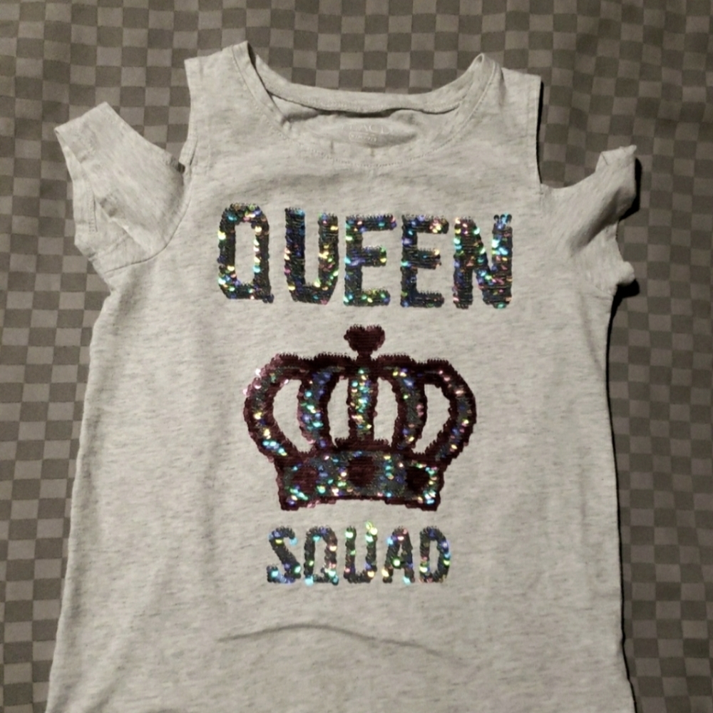 Girls tshirt size M 7/8, cold shoulder, Children's Place. Excellent condition.